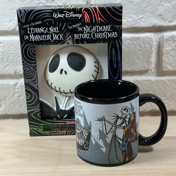 SET Tim Burton's The Nightmare Before Christmas 2 Disc collector's Edition & Mug - Picture 1 of 16